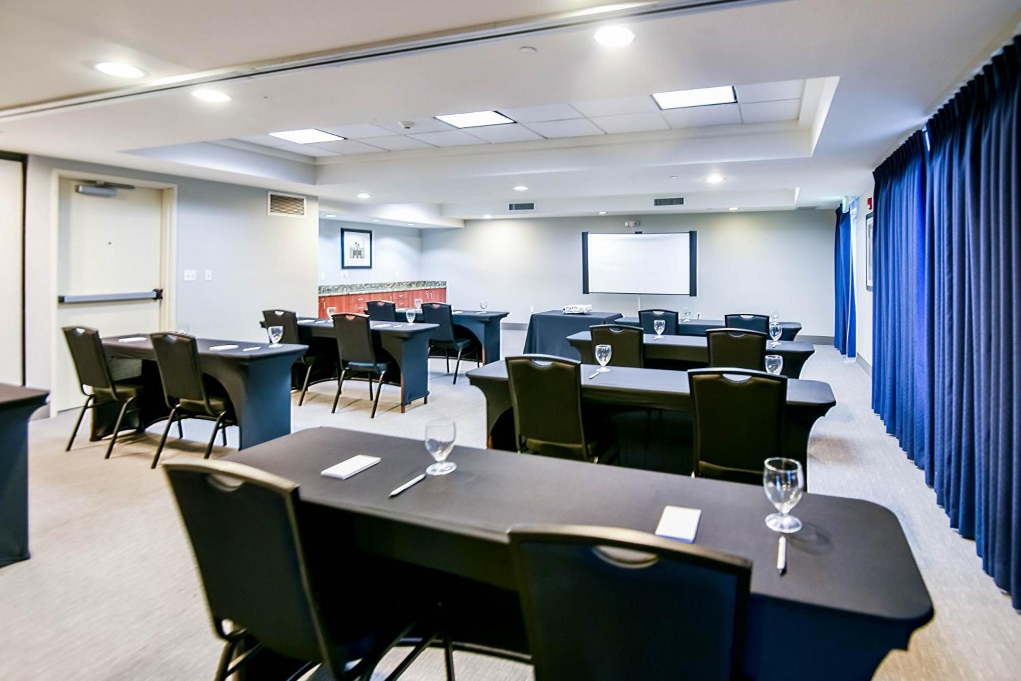 Shutters Hotel Elko Zewnętrze zdjęcie